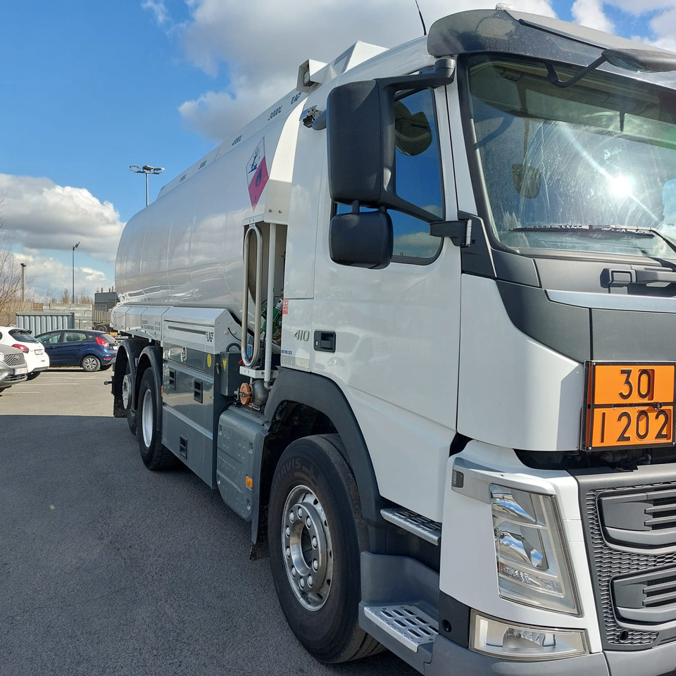 VOLVO FM - Φορτηγό βυτιοφόρο: φωτογραφία 5 VOLVO FM - Φορτηγό βυτιοφόρο: φωτογραφία 5