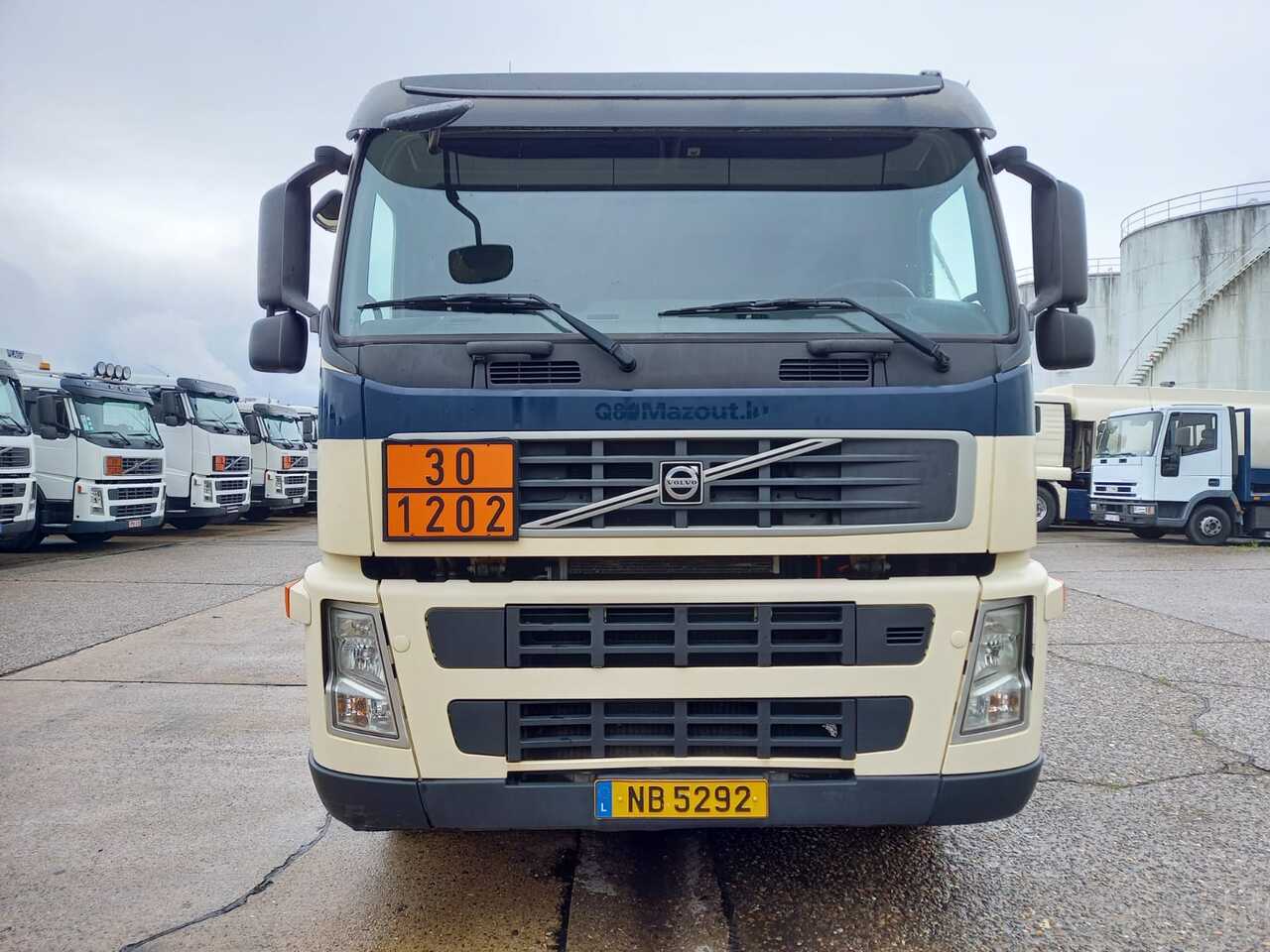 Φορτηγό βυτιοφόρο Volvo FM: φωτογραφία 5