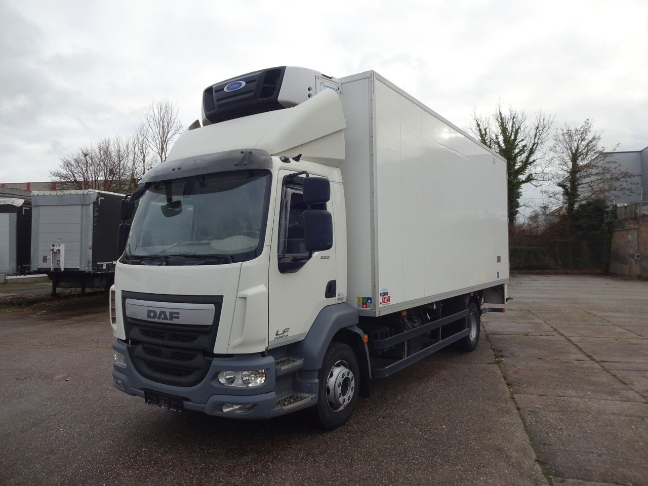 DAF LF 220, 16 T, LBW, Türen, Klima, Automat, Kamera - Φορτηγό κόφα: φωτογραφία 3 DAF LF 220, 16 T, LBW, Türen, Klima, Automat, Kamera - Φορτηγό κόφα: φωτογραφία 3