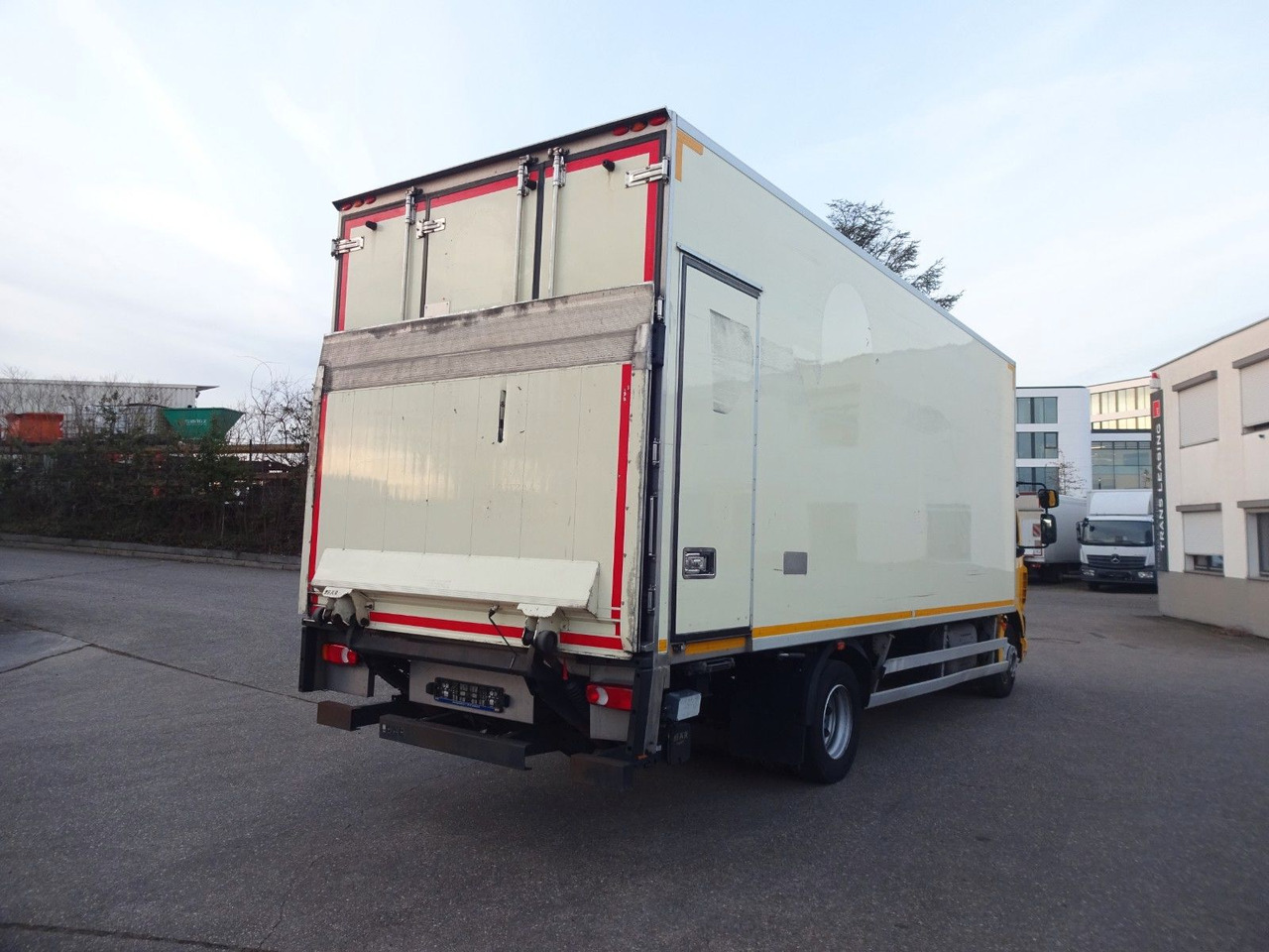 DAF LF 230, 12 T, LBW, Türen, Klima, Automat, Kamera - Φορτηγό κόφα: φωτογραφία 5 DAF LF 230, 12 T, LBW, Türen, Klima, Automat, Kamera - Φορτηγό κόφα: φωτογραφία 5
