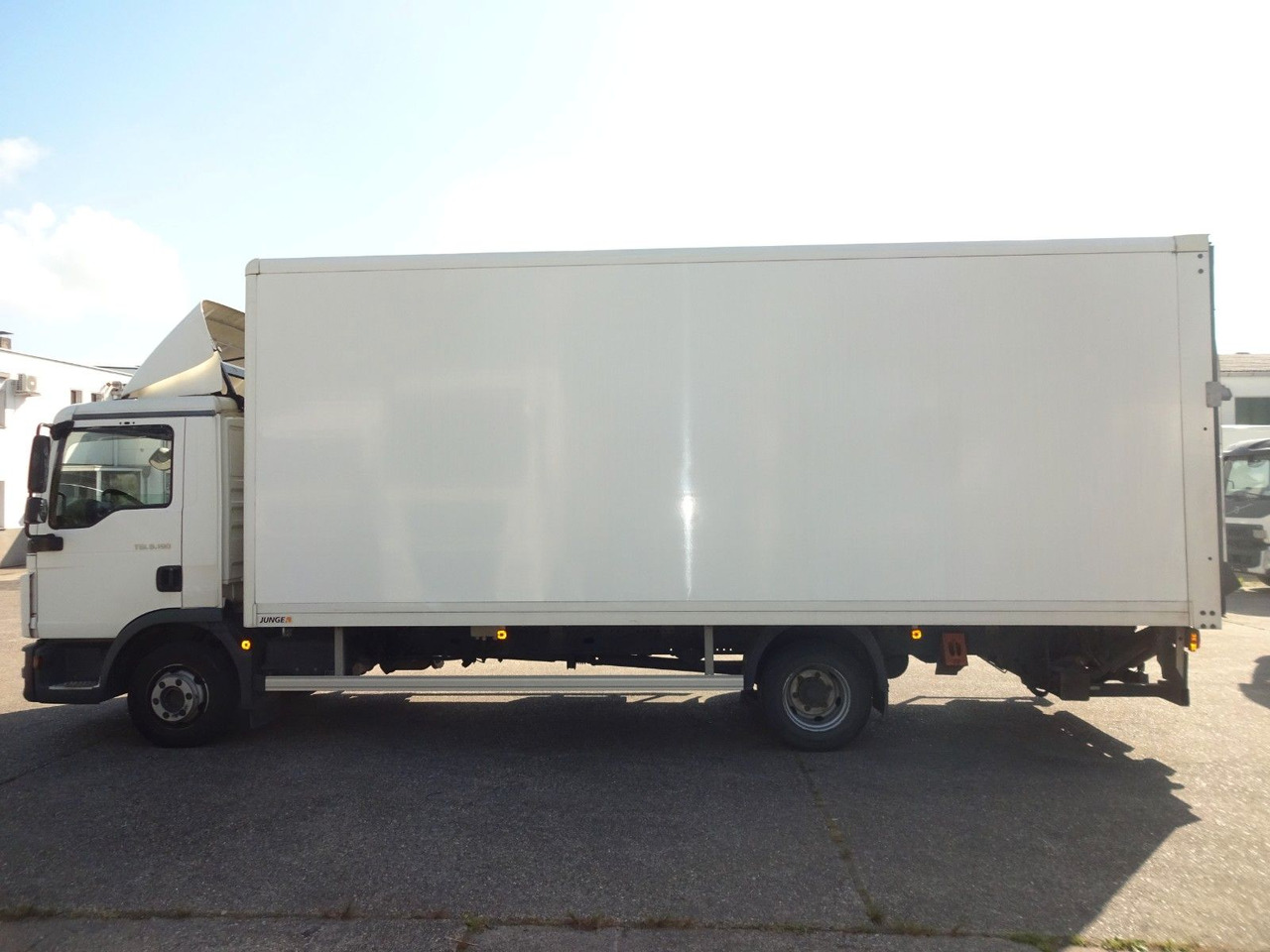 MAN TGL 8.190, LBW, Luft, Tempomat, Standheizung - Επαγγελματικό αυτοκίνητο κόφα: φωτογραφία 4 MAN TGL 8.190, LBW, Luft, Tempomat, Standheizung - Επαγγελματικό αυτοκίνητο κόφα: φωτογραφία 4