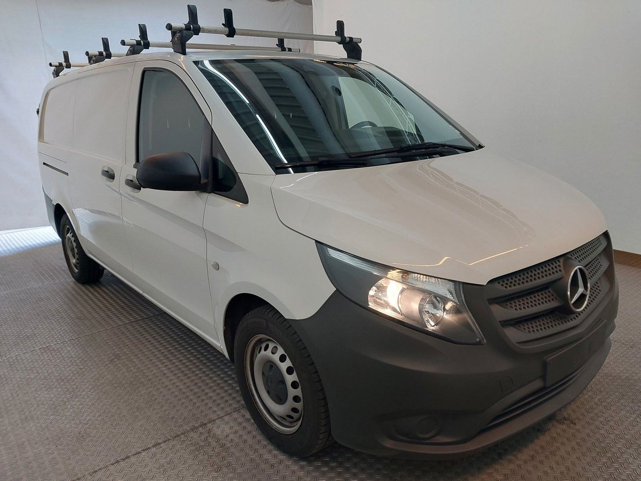 Mercedes-Benz Vito Kasten 114 CDI lang,Klima,AHK,Regale,Kamera - Μικρό βαν: φωτογραφία 2 Mercedes-Benz Vito Kasten 114 CDI lang,Klima,AHK,Regale,Kamera - Μικρό βαν: φωτογραφία 2