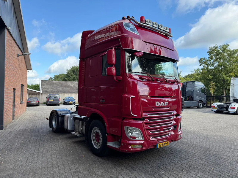 DAF XF 460 SSC Super Space Manual Hydraulic Special interior - Τράκτορας: φωτογραφία 3 DAF XF 460 SSC Super Space Manual Hydraulic Special interior - Τράκτορας: φωτογραφία 3
