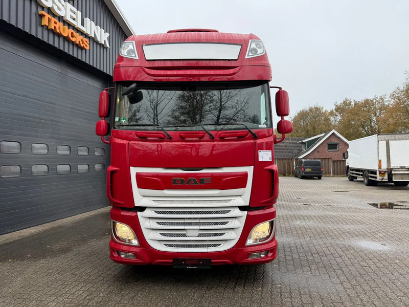 DAF XF 480 4X2 SSC Super Space 2X Tank Retarder Standairco EURO 6D Smarttacho 2 - Τράκτορας: φωτογραφία 4 DAF XF 480 4X2 SSC Super Space 2X Tank Retarder Standairco EURO 6D Smarttacho 2 - Τράκτορας: φωτογραφία 4