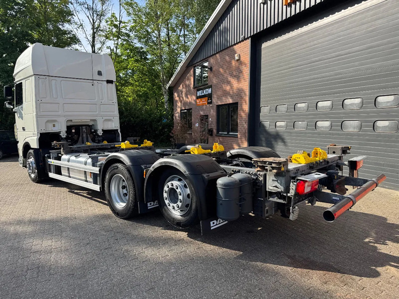 DAF XF 480 6X2 SSC FAR BDF Retarder 2x AHK 7.82 Multiwechseler - Φορτηγό μεταφοράς εμπορευματοκιβωτίων/ Κινητό αμάξωμα: φωτογραφία 3 DAF XF 480 6X2 SSC FAR BDF Retarder 2x AHK 7.82 Multiwechseler - Φορτηγό μεταφοράς εμπορευματοκιβωτίων/ Κινητό αμάξωμα: φωτογραφία 3