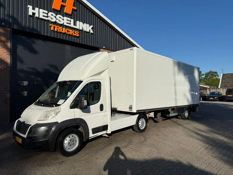 Peugeot Boxer BE Trekker 110.865KM!+ Oplegger Laadklep 1.500 KG - Τράκτορας: φωτογραφία 1 Peugeot Boxer BE Trekker 110.865KM!+ Oplegger Laadklep 1.500 KG - Τράκτορας: φωτογραφία 1