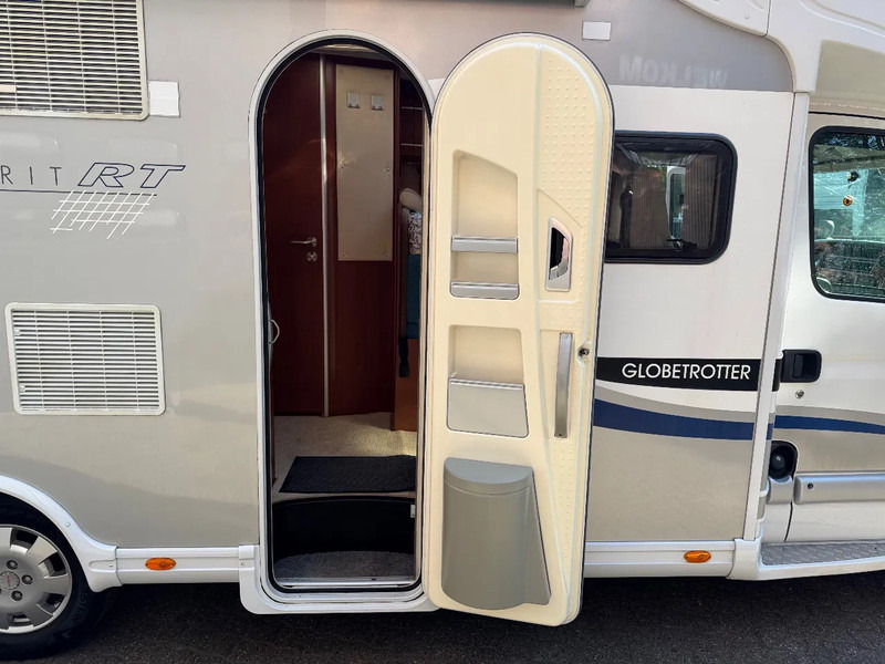 Renault Dethleffs Esprit RT 6614 Half integraal DCI 150 - Ημιενιαίο αυτοκινούμενο: φωτογραφία 5 Renault Dethleffs Esprit RT 6614 Half integraal DCI 150 - Ημιενιαίο αυτοκινούμενο: φωτογραφία 5