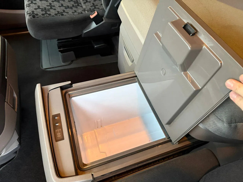 Τράκτορας Scania S450 NGS Alcoa's Retarder Gardner Silo Compressor NL Truck APK 03-2026: φωτογραφία 7 Τράκτορας Scania S450 NGS Alcoa's Retarder Gardner Silo Compressor NL Truck APK 03-2026: φωτογραφία 7