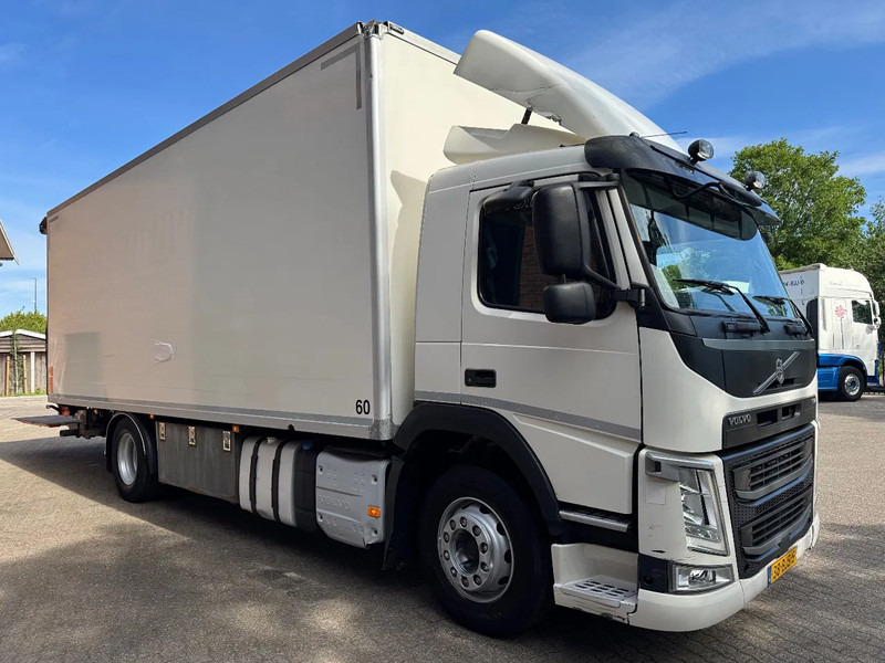 Volvo FM 13 420 4X2 7.5M Koffer AHK 2.500KG LBW NL Truck - Φορτηγό κόφα: φωτογραφία 2 Volvo FM 13 420 4X2 7.5M Koffer AHK 2.500KG LBW NL Truck - Φορτηγό κόφα: φωτογραφία 2