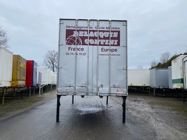 BDF-System 7.82m, Heck mit Portaltüren, - Κλειστά aμάξωμα: φωτογραφία 3 BDF-System 7.82m, Heck mit Portaltüren, - Κλειστά aμάξωμα: φωτογραφία 3