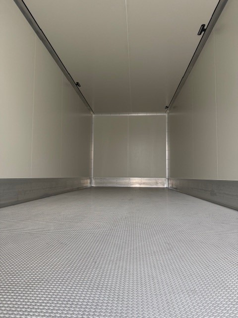 Krone BDF-System, 7.450 mm lang - Κλειστά aμάξωμα: φωτογραφία 4 Krone BDF-System, 7.450 mm lang - Κλειστά aμάξωμα: φωτογραφία 4