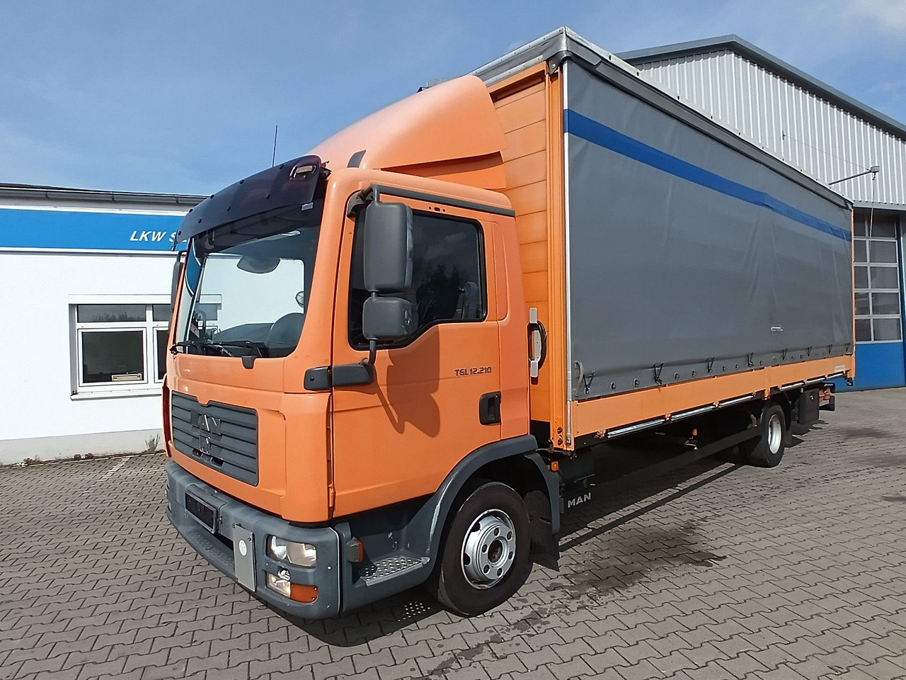 MAN TGL 12.210 4x2 KLIMA,AHK, 7,3m SCHWARZMÜLLER TÜV - Φορτηγό μουσαμάς: φωτογραφία 1 MAN TGL 12.210 4x2 KLIMA,AHK, 7,3m SCHWARZMÜLLER TÜV - Φορτηγό μουσαμάς: φωτογραφία 1