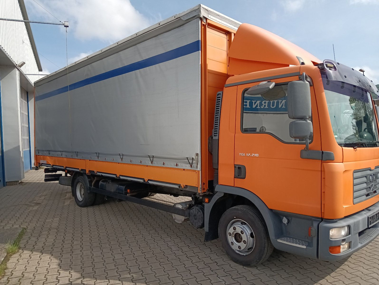 MAN TGL 12.210 4x2 KLIMA,AHK, 7,3m SCHWARZMÜLLER TÜV - Φορτηγό μουσαμάς: φωτογραφία 5 MAN TGL 12.210 4x2 KLIMA,AHK, 7,3m SCHWARZMÜLLER TÜV - Φορτηγό μουσαμάς: φωτογραφία 5
