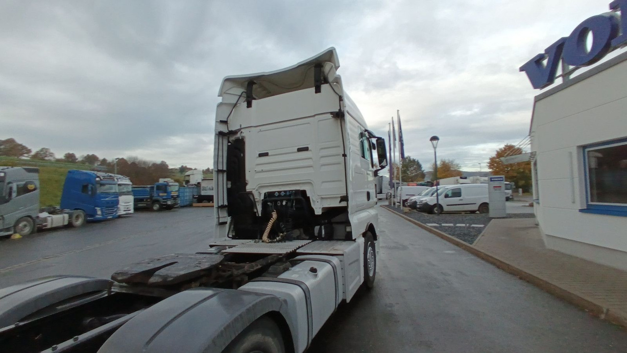 Τράκτορας MAN TGX 18:440 FLT XLX 2xTank Klima Spoiler Kühlbox MAN TGX 18:440 FLT XLX 2xTank Klima Spoiler Kühlbox: φωτογραφία 37