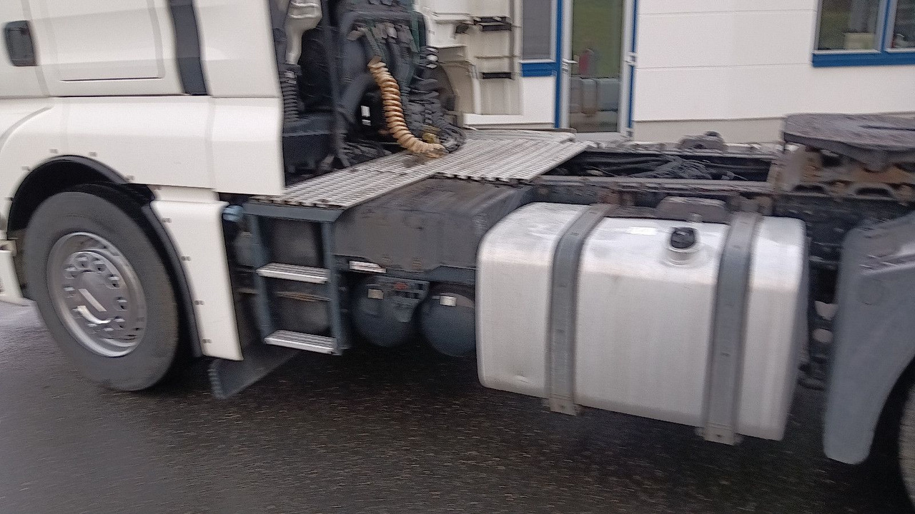 Τράκτορας MAN TGX 18:440 FLT XLX 2xTank Klima Spoiler Kühlbox MAN TGX 18:440 FLT XLX 2xTank Klima Spoiler Kühlbox: φωτογραφία 41