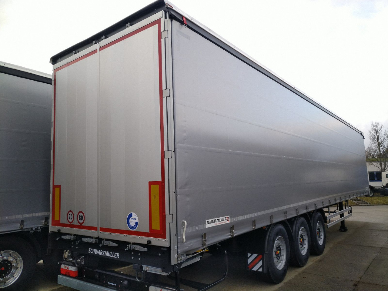 Schwarzmüller PowerLine LIFT/LENKACHSE HUBDACH 5880kg NEU Schwarzmüller PowerLine LIFT/LENKACHSE HUBDACH 5880kg NEU - Επικαθήμενο κουρτίνα: φωτογραφία 4 Schwarzmüller PowerLine LIFT/LENKACHSE HUBDACH 5880kg NEU Schwarzmüller PowerLine LIFT/LENKACHSE HUBDACH 5880kg NEU - Επικαθήμενο κουρτίνα: φωτογραφία 4