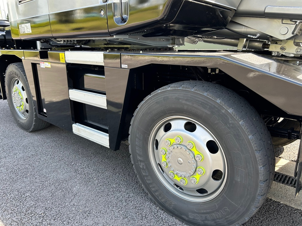 Τηλεσκοπικός γερανός KATO 13 Ton City Crane - Only 17,000Kms from New: φωτογραφία 12