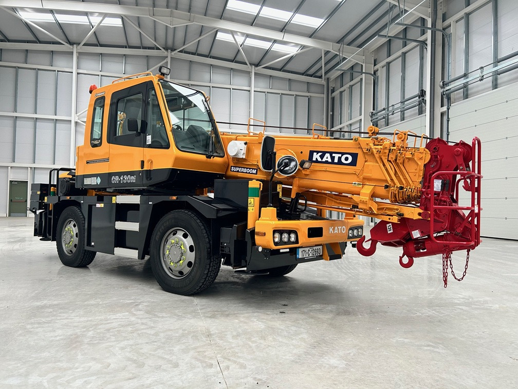 KATO CR-130Ri - 13 Ton City Crane with Only 8,563 miles from New !! - Τηλεσκοπικός γερανός: φωτογραφία 2 KATO CR-130Ri - 13 Ton City Crane with Only 8,563 miles from New !! - Τηλεσκοπικός γερανός: φωτογραφία 2