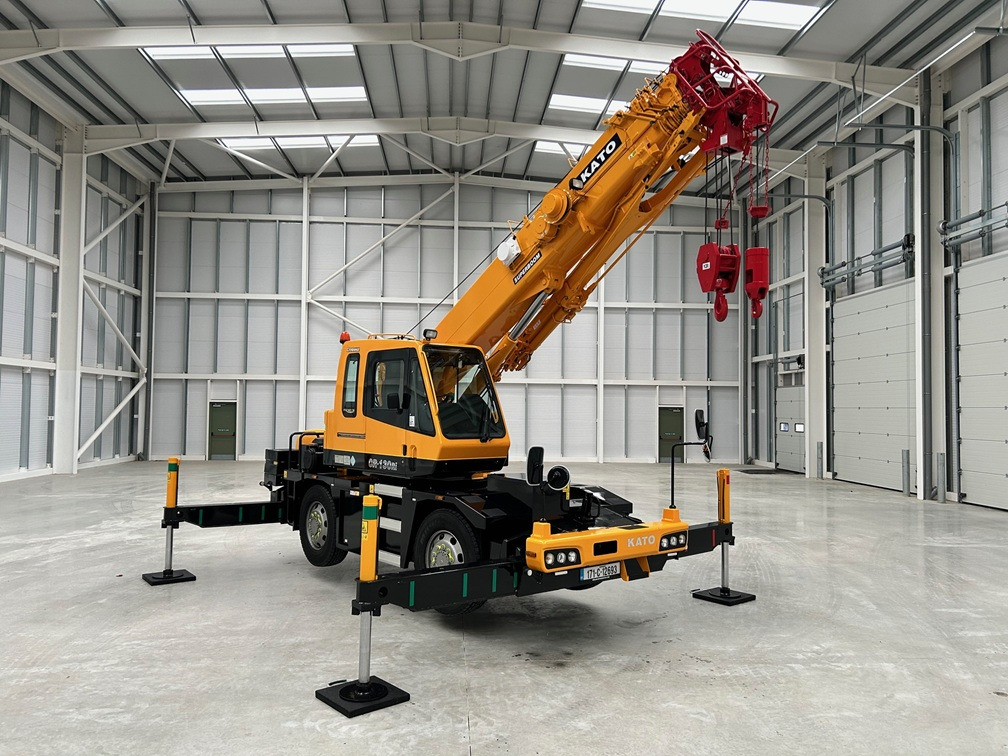 KATO CR-130Ri - 13 Ton City Crane with Only 8,563 miles from New !! - Τηλεσκοπικός γερανός: φωτογραφία 1 KATO CR-130Ri - 13 Ton City Crane with Only 8,563 miles from New !! - Τηλεσκοπικός γερανός: φωτογραφία 1