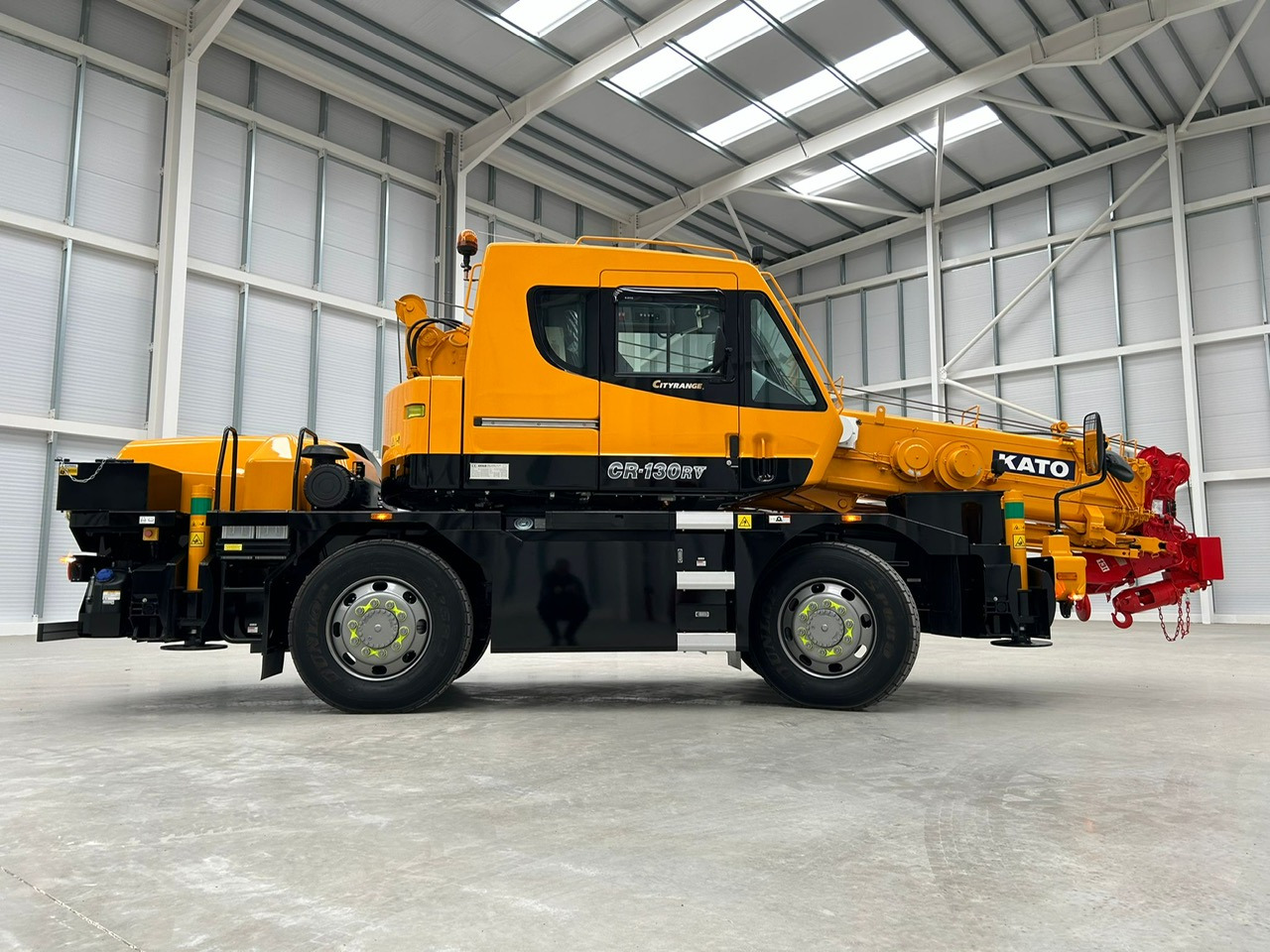 KATO CR-130Rv - 13 Ton City Crane with Joystick Control - Τηλεσκοπικός γερανός: φωτογραφία 2 KATO CR-130Rv - 13 Ton City Crane with Joystick Control - Τηλεσκοπικός γερανός: φωτογραφία 2