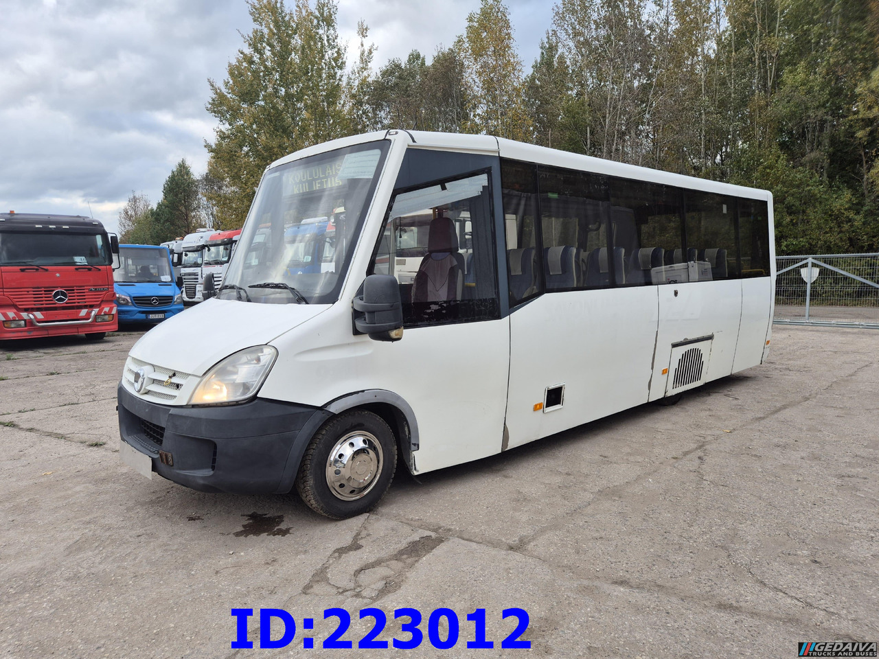 IVECO Daily 50C18 - 23-seater - Πούλμαν: φωτογραφία 1 IVECO Daily 50C18 - 23-seater - Πούλμαν: φωτογραφία 1