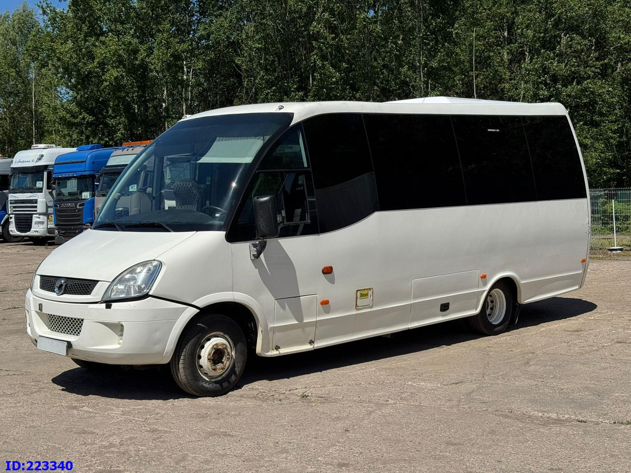 IVECO Wing Euro5 25 places - Πούλμαν: φωτογραφία 1 IVECO Wing Euro5 25 places - Πούλμαν: φωτογραφία 1