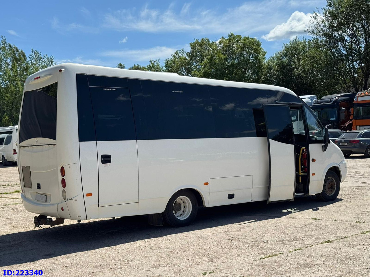 IVECO Wing Euro5 25 places - Πούλμαν: φωτογραφία 4 IVECO Wing Euro5 25 places - Πούλμαν: φωτογραφία 4