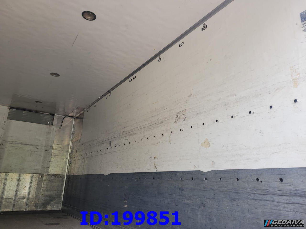 Φορτηγό κόφα MERCEDES-BENZ Actros 2551 6x2 Euro5: φωτογραφία 8