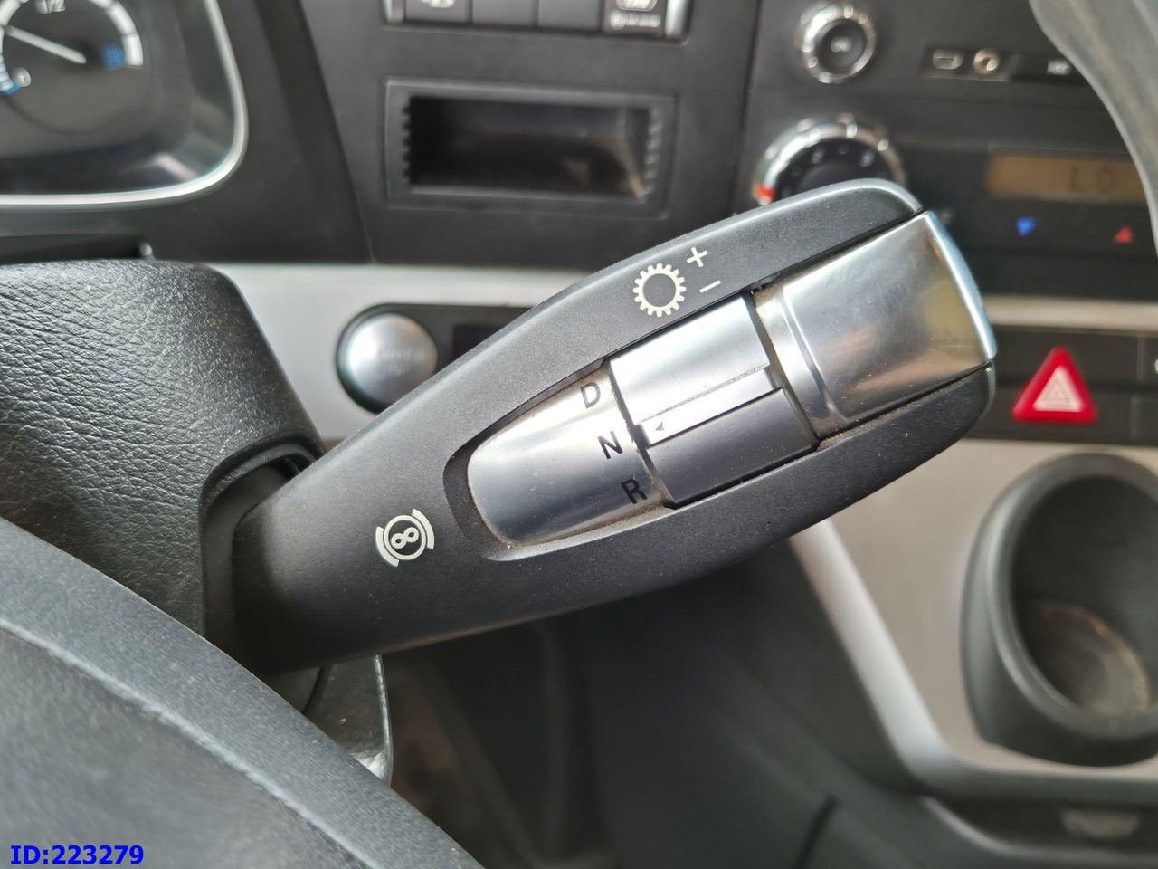 Φορτηγό σασί MERCEDES-BENZ Actros 3563  8×4 ( Steering axle): φωτογραφία 15