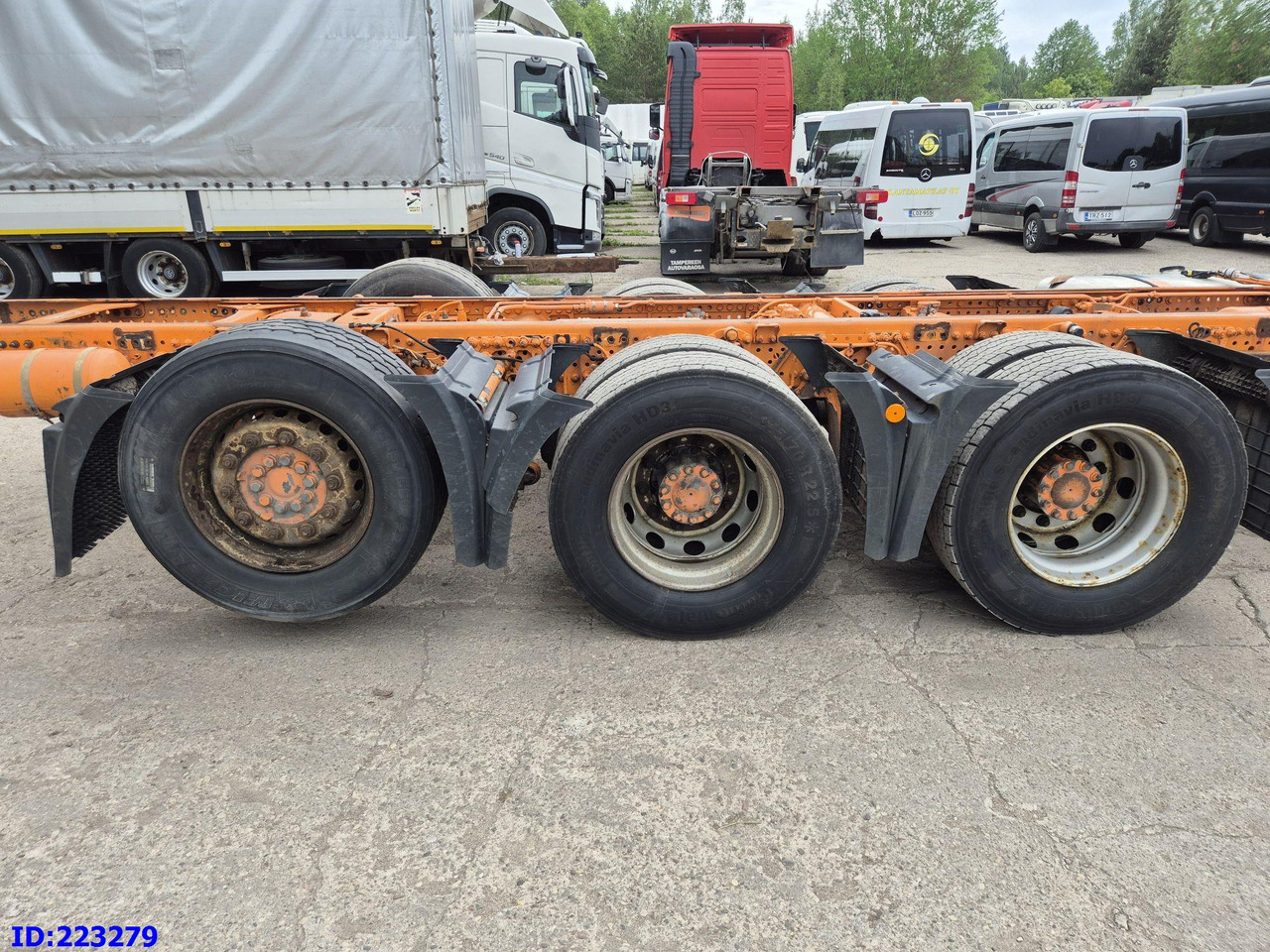 Φορτηγό σασί MERCEDES-BENZ Actros 3563  8×4 ( Steering axle): φωτογραφία 7