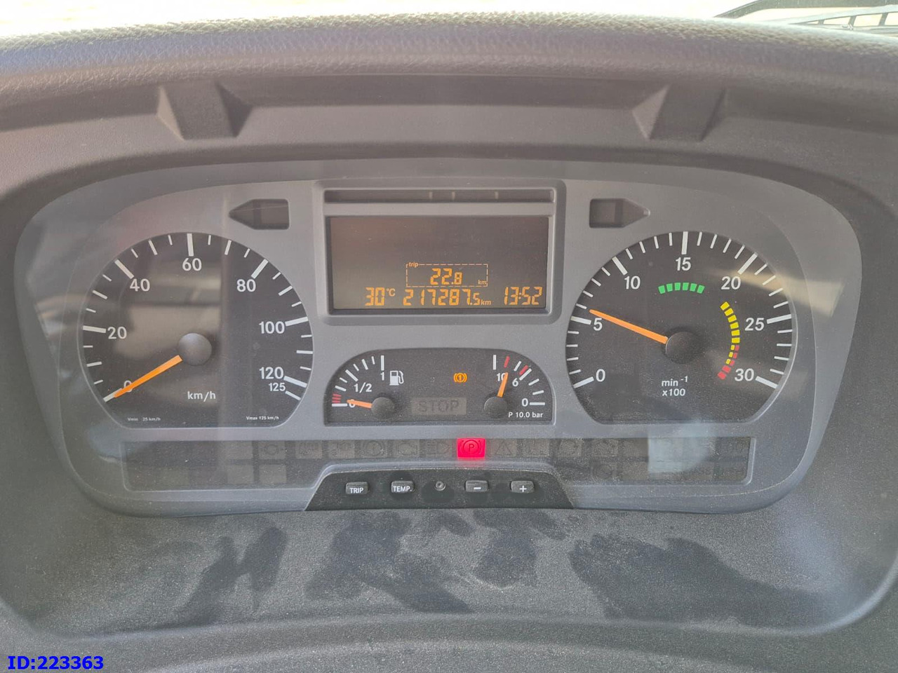 Φορτηγό σασί MERCEDES-BENZ Atego 1218 - Full steel - Manual (3 seats): φωτογραφία 12