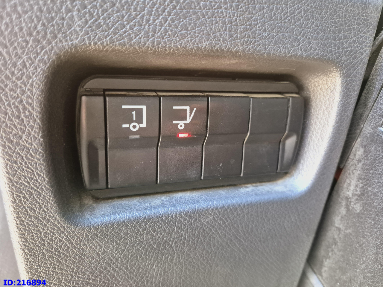 Φορτηγό ισοθερμικό MERCEDES-BENZ Atego 818 Euro6: φωτογραφία 14
