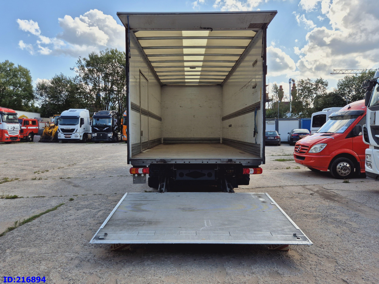 Φορτηγό ισοθερμικό MERCEDES-BENZ Atego 818 Euro6: φωτογραφία 7