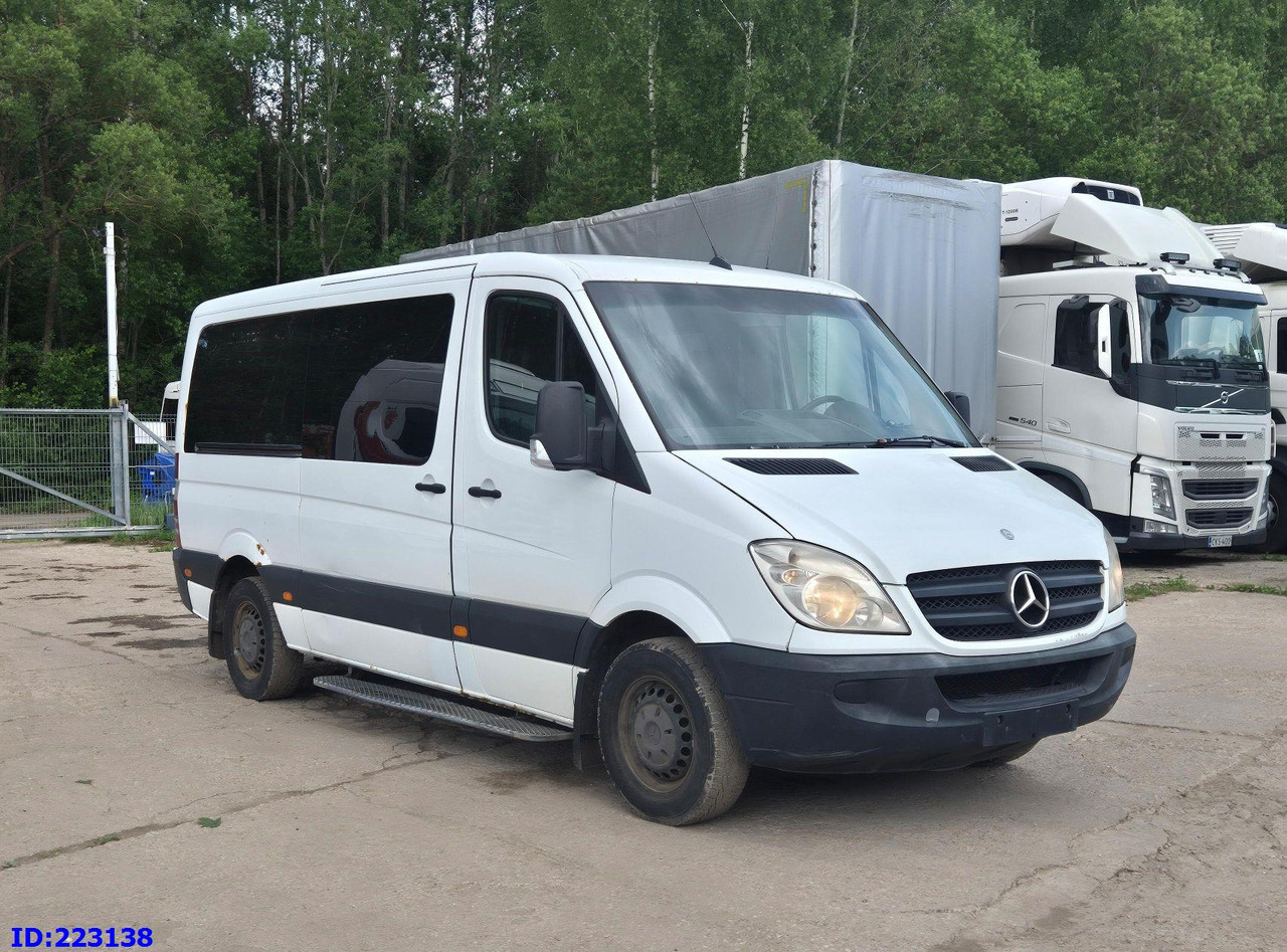 MERCEDES-BENZ Sprinter 213 - Euro5 - Πούλμαν: φωτογραφία 1 MERCEDES-BENZ Sprinter 213 - Euro5 - Πούλμαν: φωτογραφία 1