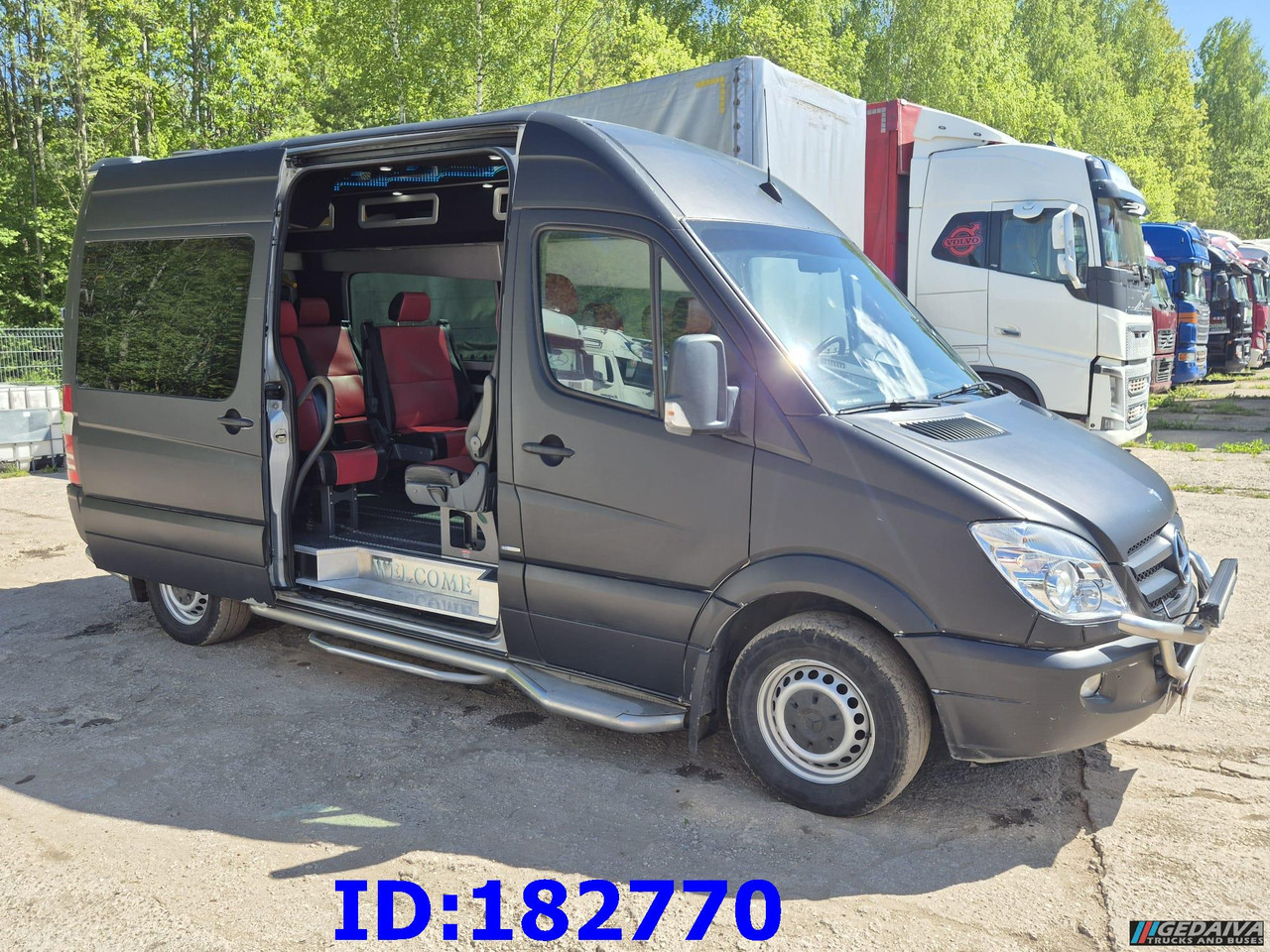 MERCEDES-BENZ Sprinter 319 VIP Euro5 - Πούλμαν: φωτογραφία 1 MERCEDES-BENZ Sprinter 319 VIP Euro5 - Πούλμαν: φωτογραφία 1