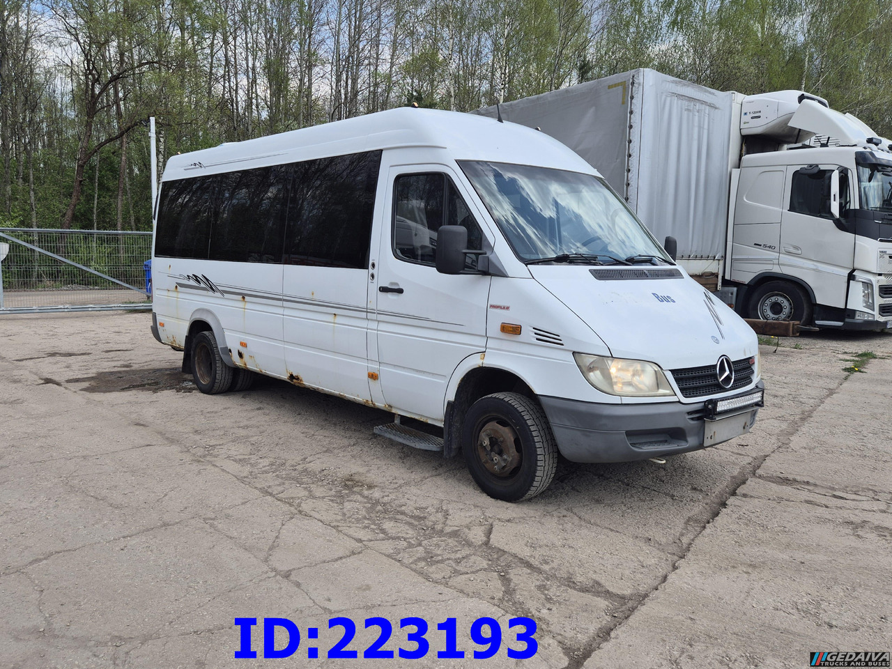 MERCEDES-BENZ Sprinter 416 VIP AC 17-seater - Πούλμαν: φωτογραφία 4 MERCEDES-BENZ Sprinter 416 VIP AC 17-seater - Πούλμαν: φωτογραφία 4