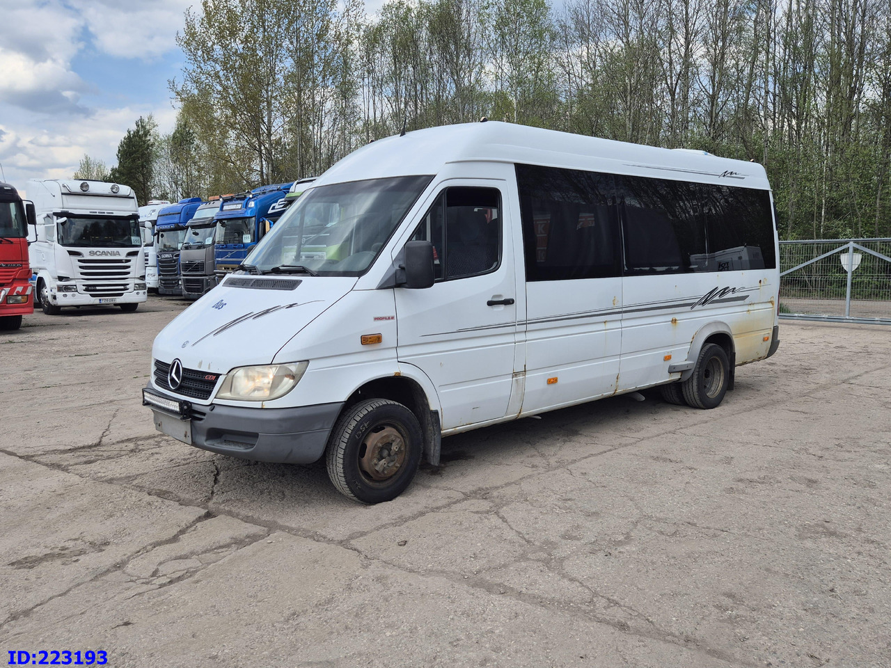 MERCEDES-BENZ Sprinter 416 VIP AC 17-seater - Μικρό λεωφορείο, Επιβατικό βαν: φωτογραφία 1 MERCEDES-BENZ Sprinter 416 VIP AC 17-seater - Μικρό λεωφορείο, Επιβατικό βαν: φωτογραφία 1