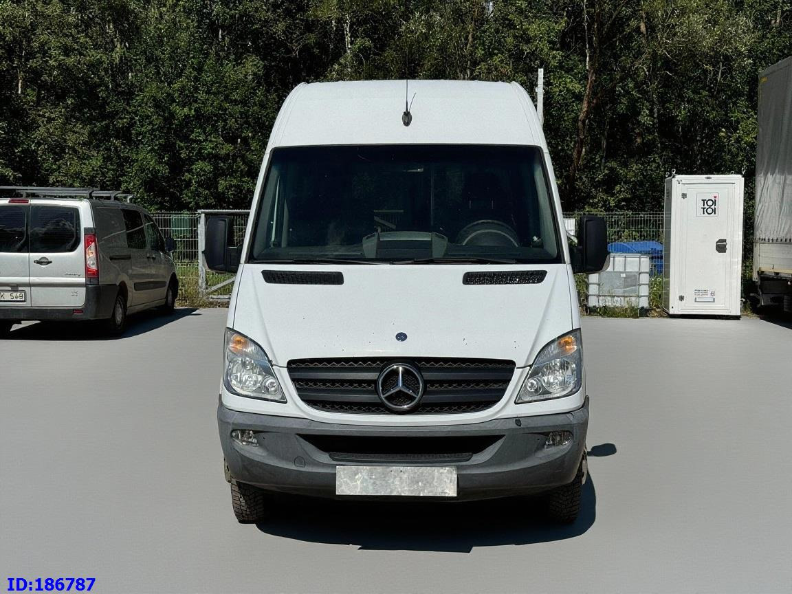MERCEDES-BENZ Sprinter 516 - 17-seater - Euro5 - Μικρό λεωφορείο, Επιβατικό βαν: φωτογραφία 2 MERCEDES-BENZ Sprinter 516 - 17-seater - Euro5 - Μικρό λεωφορείο, Επιβατικό βαν: φωτογραφία 2