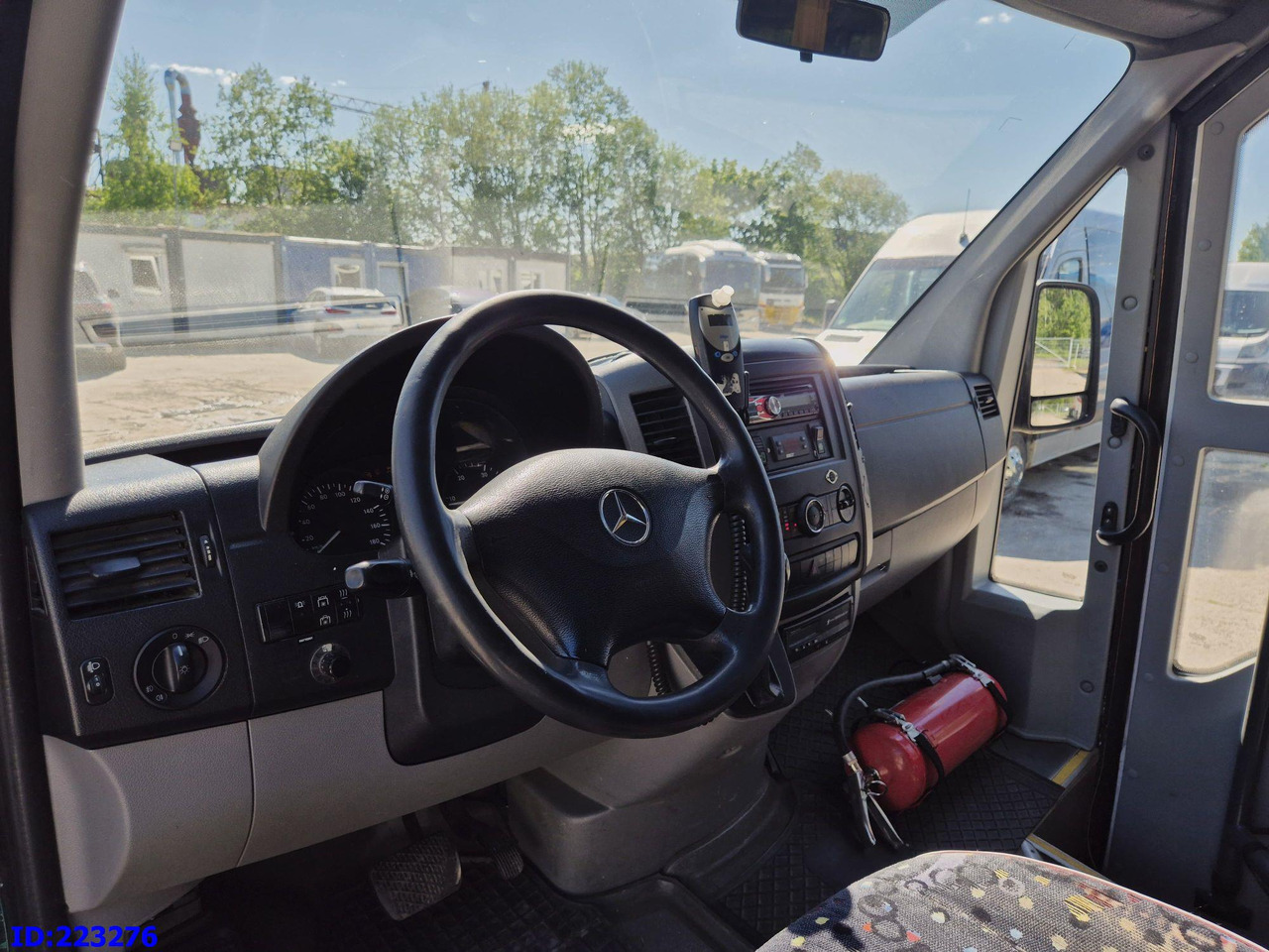 Μικρό λεωφορείο, Επιβατικό βαν MERCEDES-BENZ Sprinter 516 - VIP - 23 Places: φωτογραφία 8 Μικρό λεωφορείο, Επιβατικό βαν MERCEDES-BENZ Sprinter 516 - VIP - 23 Places: φωτογραφία 8