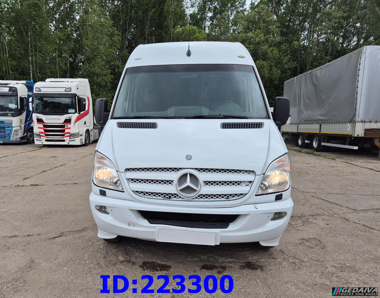 MERCEDES-BENZ Sprinter 518 VIP - 17 Seater - Πούλμαν: φωτογραφία 2 MERCEDES-BENZ Sprinter 518 VIP - 17 Seater - Πούλμαν: φωτογραφία 2