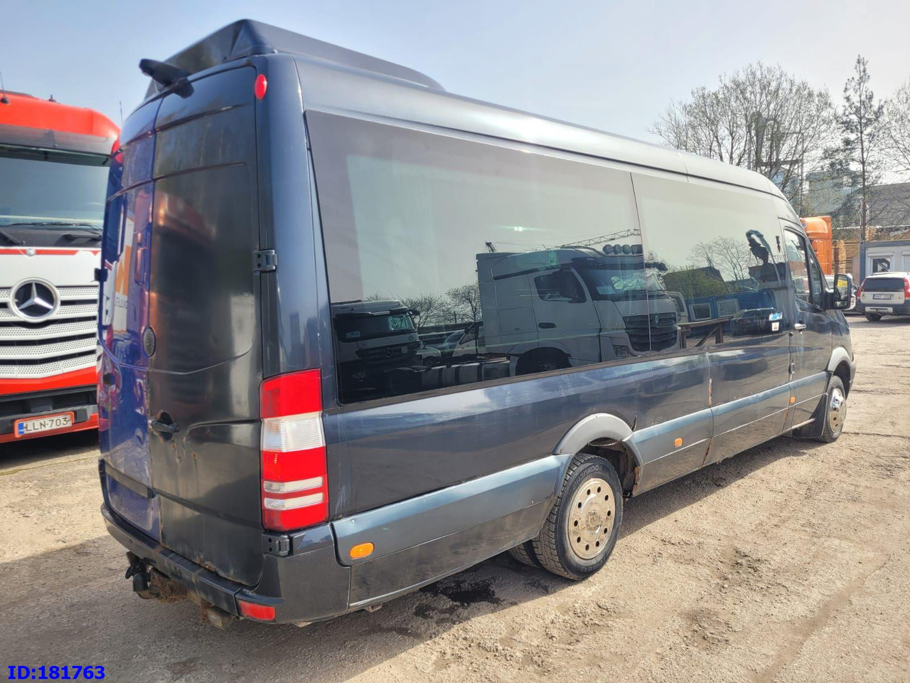 MERCEDES-BENZ Sprinter 518 - VIP - 17 Seater - Πούλμαν: φωτογραφία 5 MERCEDES-BENZ Sprinter 518 - VIP - 17 Seater - Πούλμαν: φωτογραφία 5