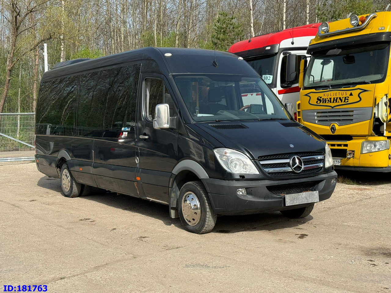 MERCEDES-BENZ Sprinter 518 - VIP - 17 Seater - Πούλμαν: φωτογραφία 4 MERCEDES-BENZ Sprinter 518 - VIP - 17 Seater - Πούλμαν: φωτογραφία 4
