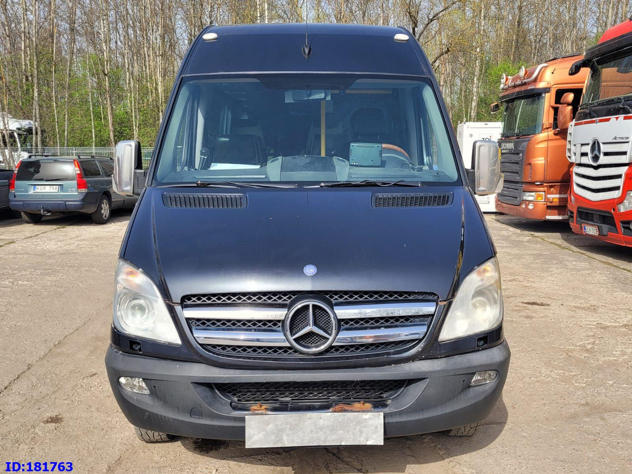 MERCEDES-BENZ Sprinter 518 - VIP - 17 Seater - Πούλμαν: φωτογραφία 2 MERCEDES-BENZ Sprinter 518 - VIP - 17 Seater - Πούλμαν: φωτογραφία 2