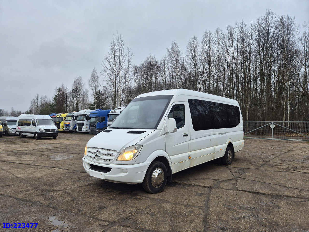 MERCEDES-BENZ Sprinter 518 - VIP - 20-seater - Πούλμαν: φωτογραφία 1 MERCEDES-BENZ Sprinter 518 - VIP - 20-seater - Πούλμαν: φωτογραφία 1