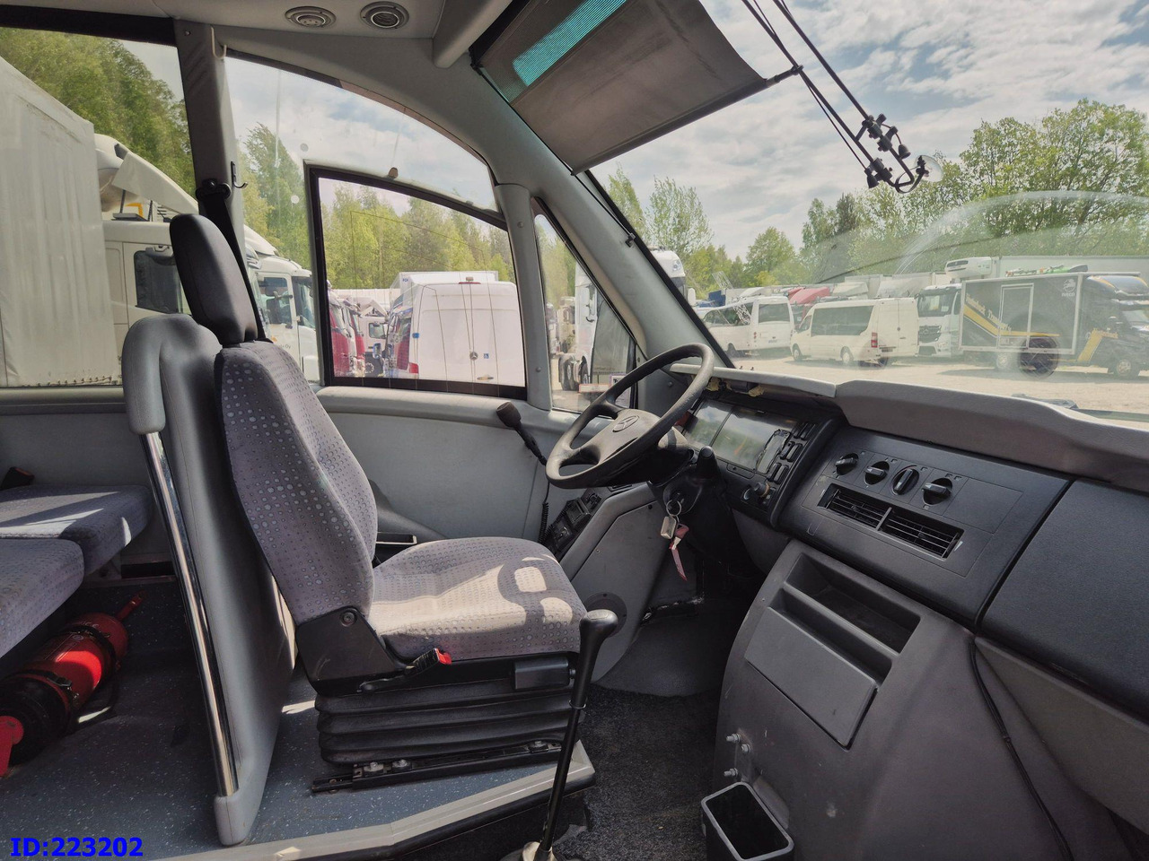 Μικρό λεωφορείο, Πούλμαν MERCEDES-BENZ Sunrider 818D Vario 33 - Seater: φωτογραφία 7