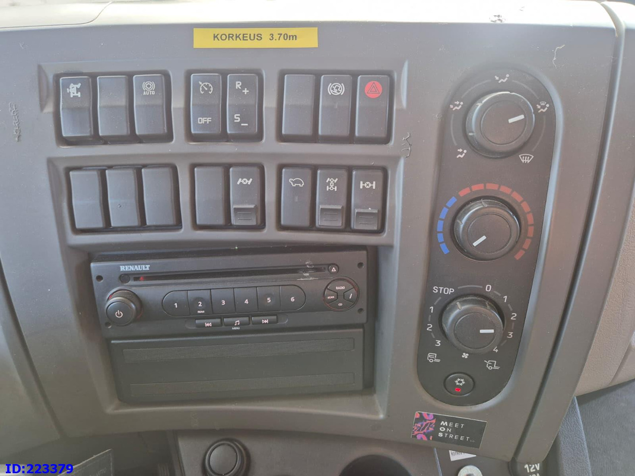 Φορτηγό με ανοιχτή καρότσα RENAULT Midlum 240.16  4x4  + HIAB 122 E-3 HIDUO: φωτογραφία 20 Φορτηγό με ανοιχτή καρότσα RENAULT Midlum 240.16  4x4  + HIAB 122 E-3 HIDUO: φωτογραφία 20