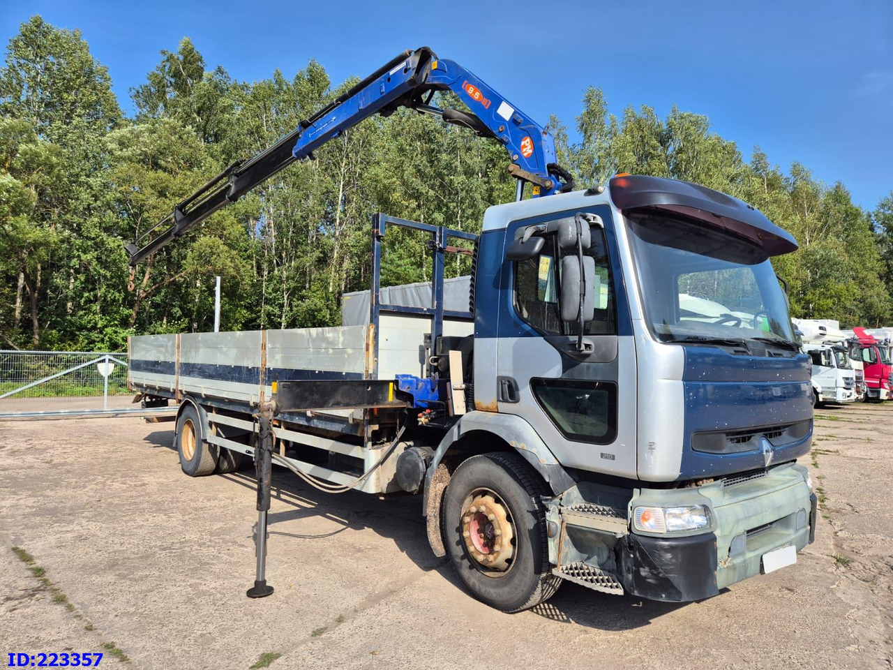 RENAULT Premium 210 4x2 Crane PM - Φορτηγό ξυλείας: φωτογραφία 2 RENAULT Premium 210 4x2 Crane PM - Φορτηγό ξυλείας: φωτογραφία 2