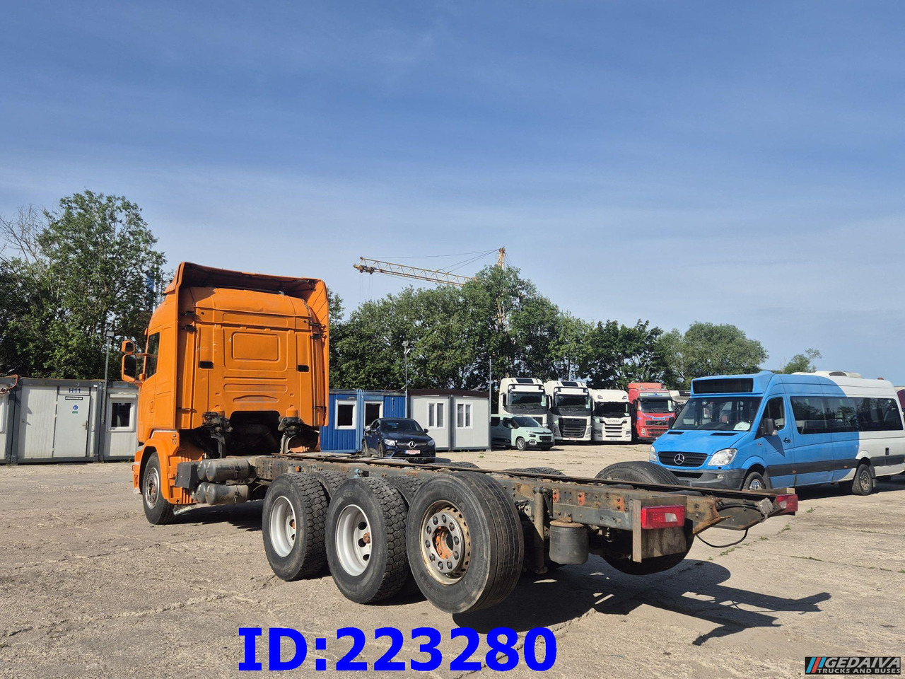 SCANIA R580 V8 8X4 Retarder (Steering axle) - Φορτηγό σασί: φωτογραφία 5 SCANIA R580 V8 8X4 Retarder (Steering axle) - Φορτηγό σασί: φωτογραφία 5