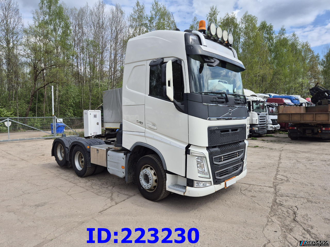 VOLVO FH13 540HP 6x2 (10 tyre) - Τράκτορας: φωτογραφία 4 VOLVO FH13 540HP 6x2 (10 tyre) - Τράκτορας: φωτογραφία 4