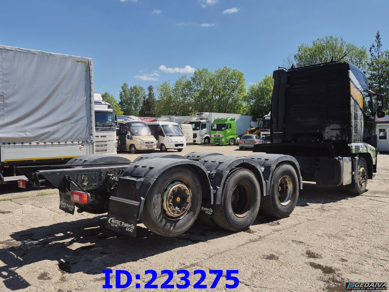 VOLVO FH13 540HP 8X4 (Steering axle) RETARDER - Φορτηγό σασί: φωτογραφία 5 VOLVO FH13 540HP 8X4 (Steering axle) RETARDER - Φορτηγό σασί: φωτογραφία 5